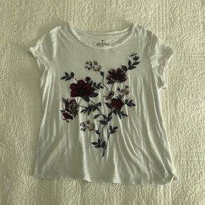 American Eagle Floral Graphic Tee